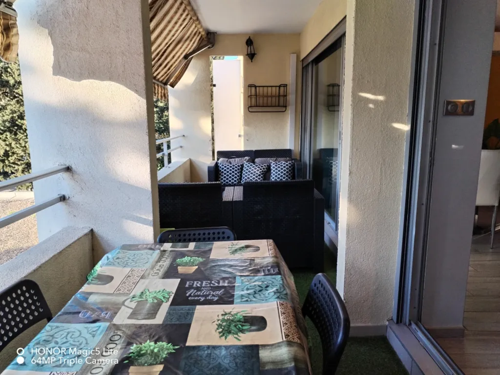 Appartement 5 pièces à Nîmes