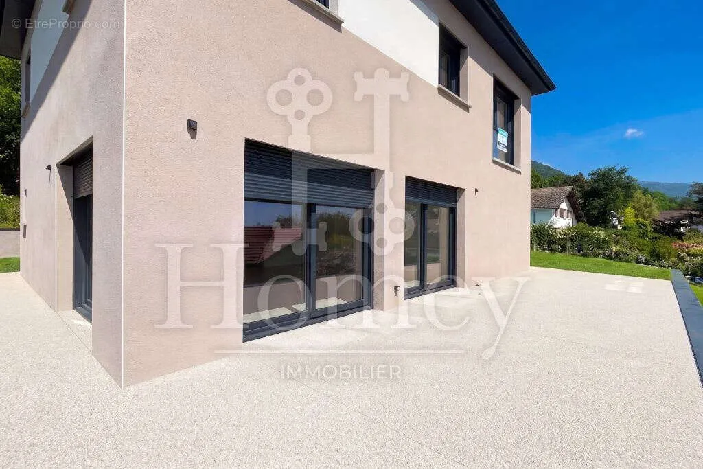 Esterno - New House with Panoramic View in Echenevex
