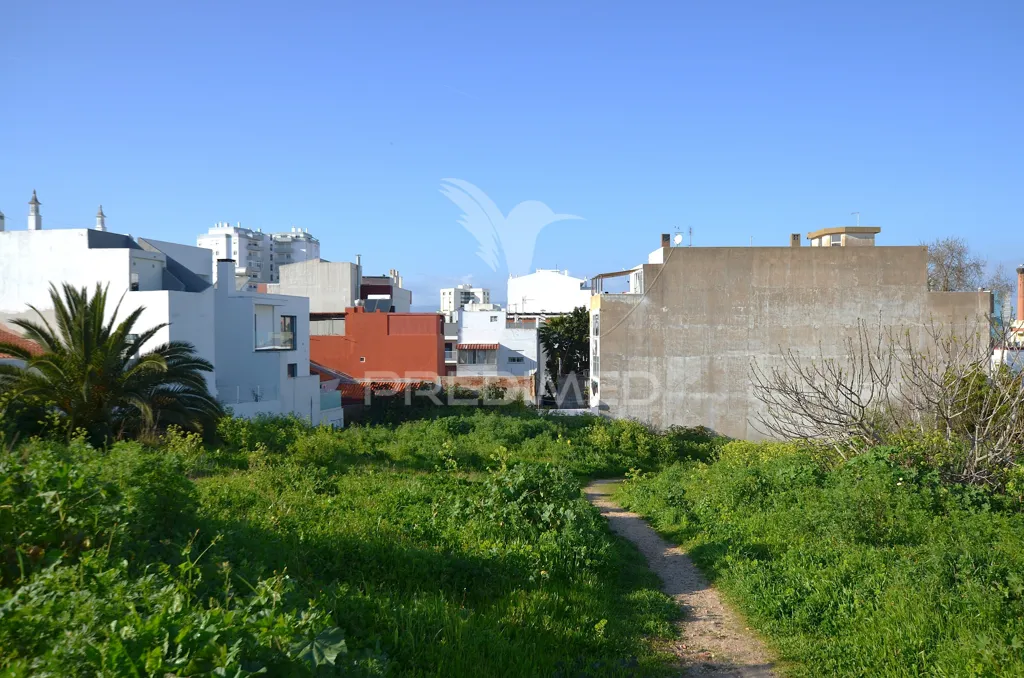 Giardino - Development Land with Beach Proximity in Portimão