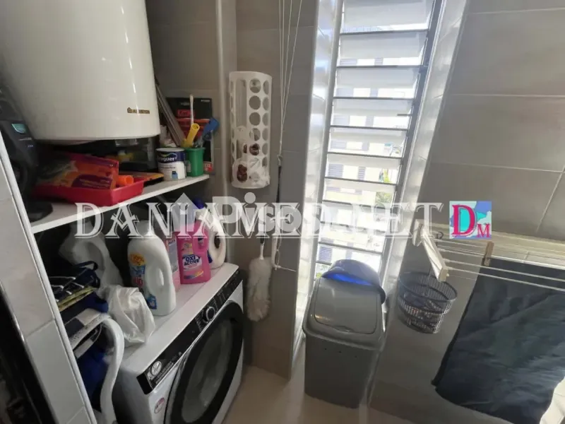 Buanderie - Apartment with Pool in Deveses Playa