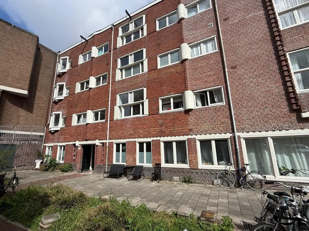4-toaline korter asukohas Amsterdam