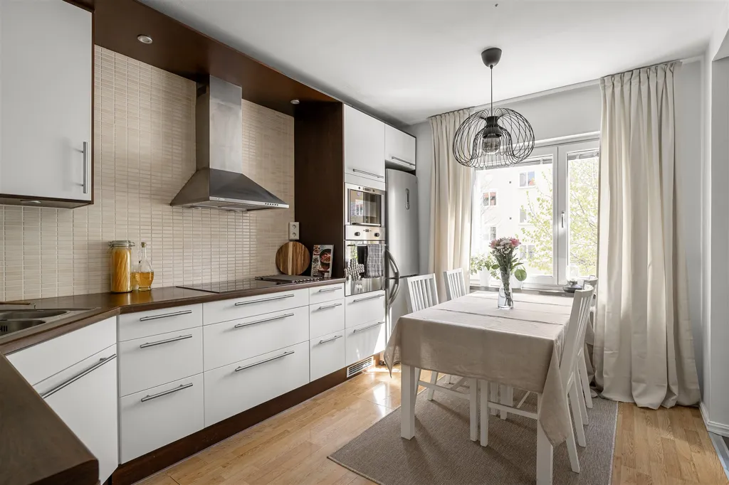Cuisine - 1.5-Bedroom Flat with Balcony in Uppsala