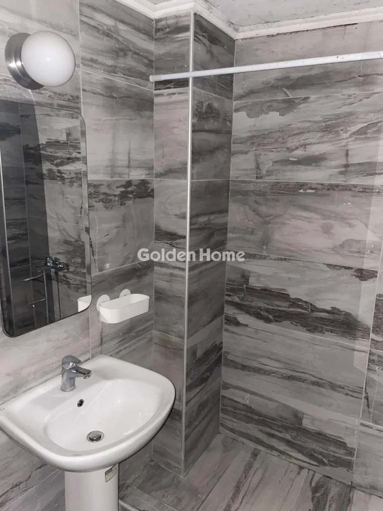 Bagni - Bright Studio with Balcony in Thessaloniki Centre
