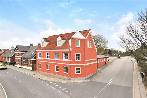 Esterno - One-Bedroom Apartment in Vonge