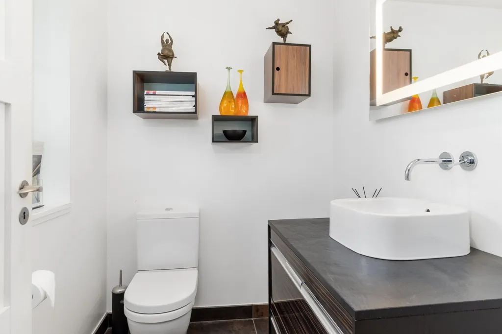 Salles de bain - Villa with Terrace in Snave, Haarby