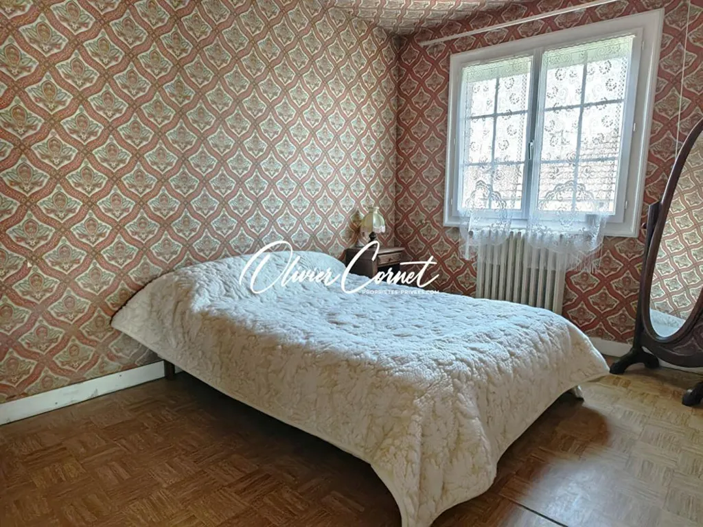 Chambres - Maison Individuelle avec Jardin à Val-au-Perche