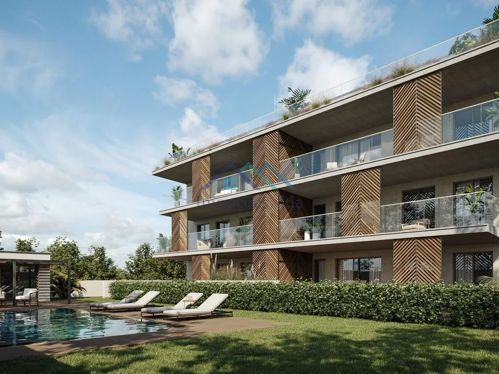 Piscine - New Duplex Flat with Pool in Aveiro