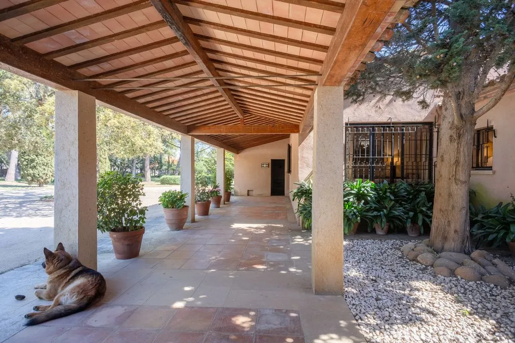 Terrazza - Luxury House with Historic Tower in Mont-ras