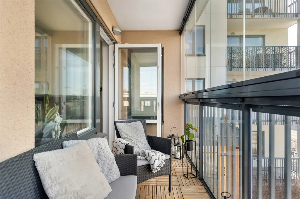 Balcony - Modern Flat with Glazed Balcony in Nyby