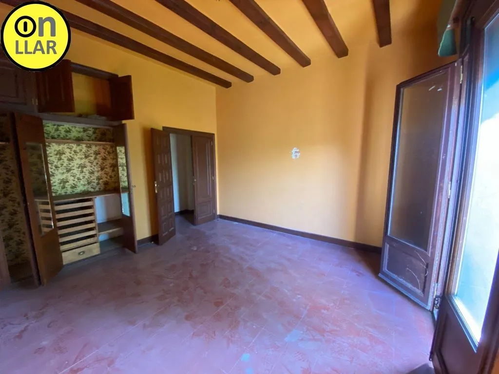 Stanze - Rustic Finca with Extensive Garden in Cardedeu
