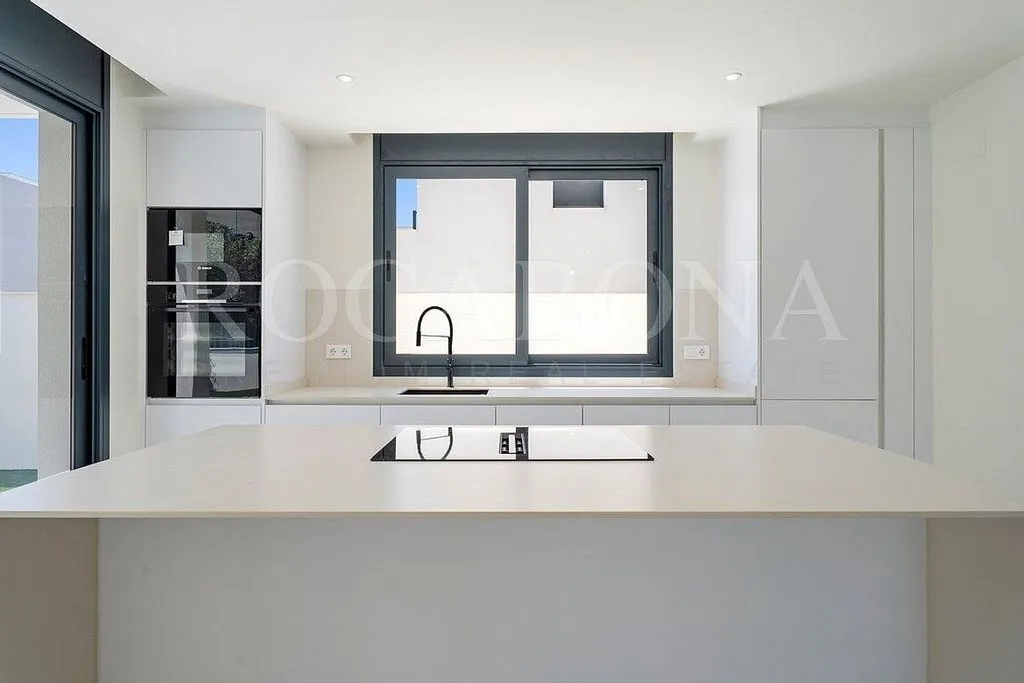 Cuisine - Luxury Villa with Pool near Cambrils Beach