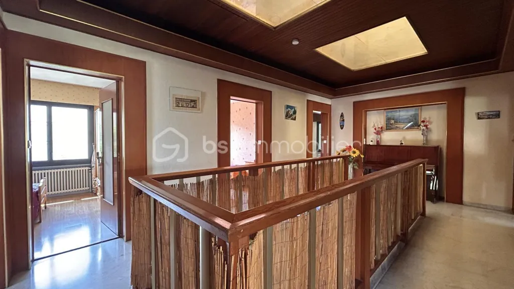 Entrée - Maison Familiale avec Studio à Échirolles