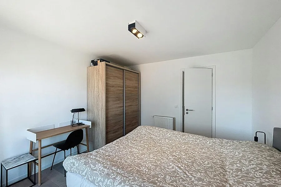 Chambres - Appartement Meublé avec Terrasse à Bruxelles