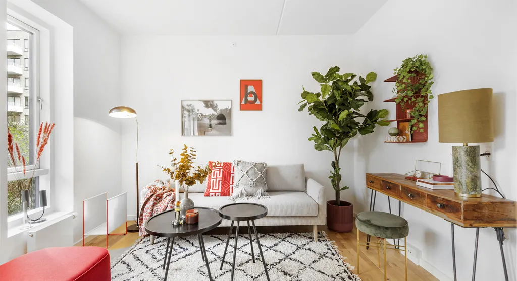 Elutuba - Spacious 2-Bedroom Flat with Large Balcony