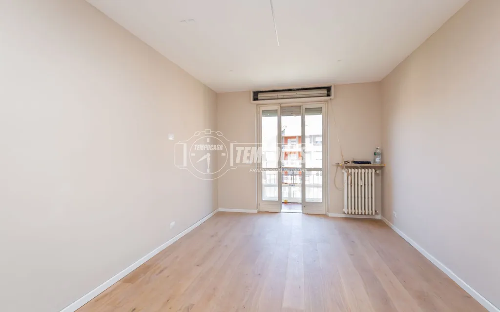 Toad - Fully Refined Apartment with Balcony in Fossano