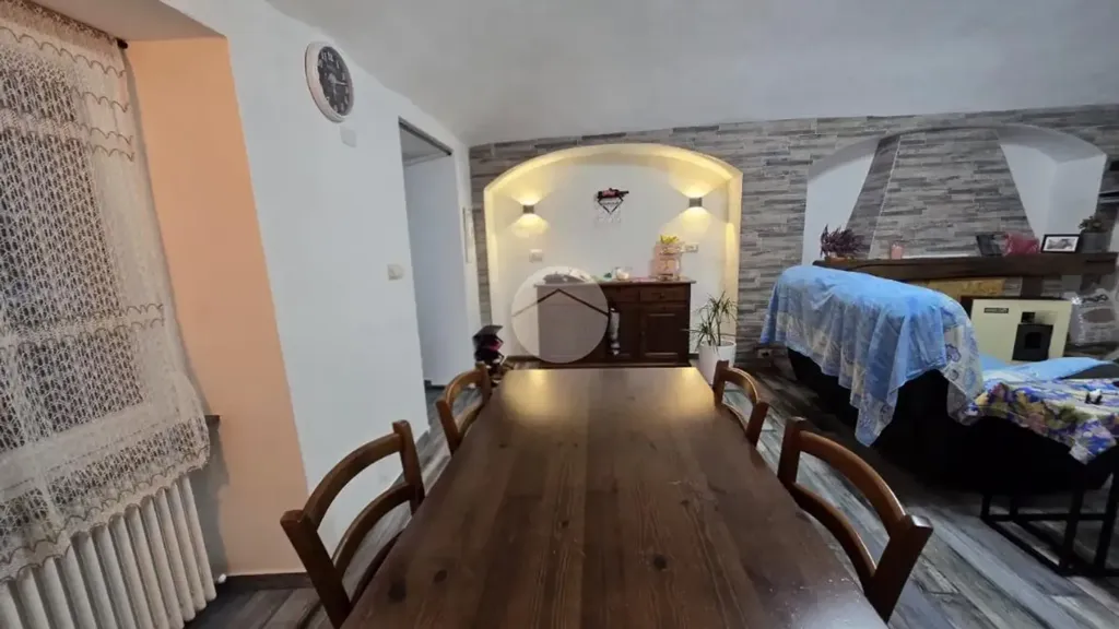 Salle à manger - Rustic House with Covered Patio in Rivarossa