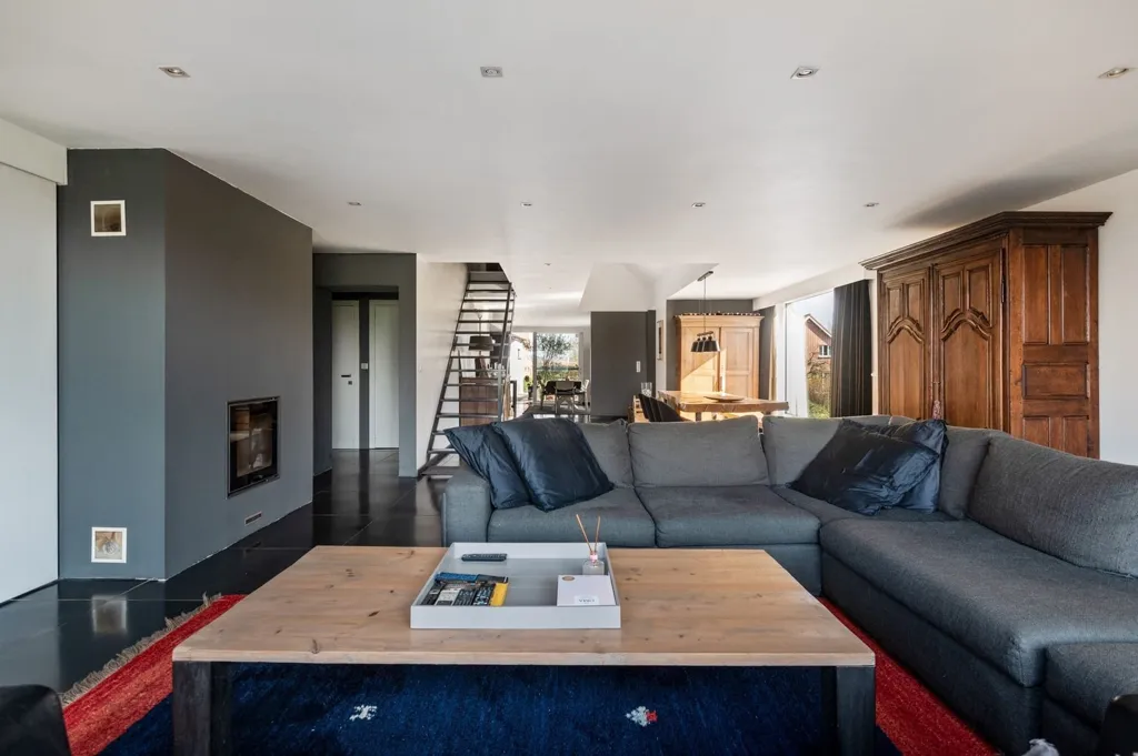3-bedroom house in Hoevenen