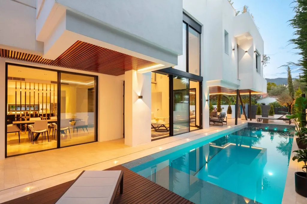 Piscina - Luxury Villa with Pool in Marbella