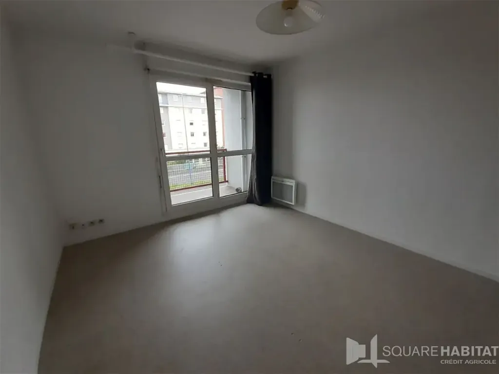 Pièces - Studio avec Balcon près du CHU à Clermont-Ferrand