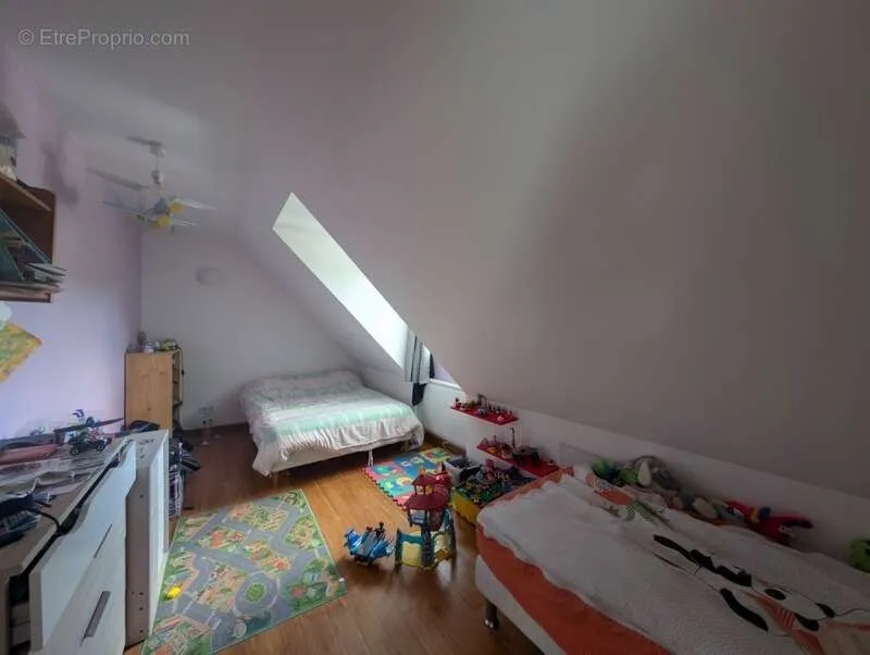 Magamistoad - Charming House with Jacuzzi in Malaunay