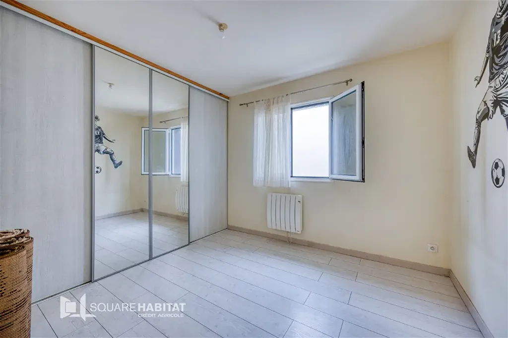 4-toaline maja asukohas Lormont