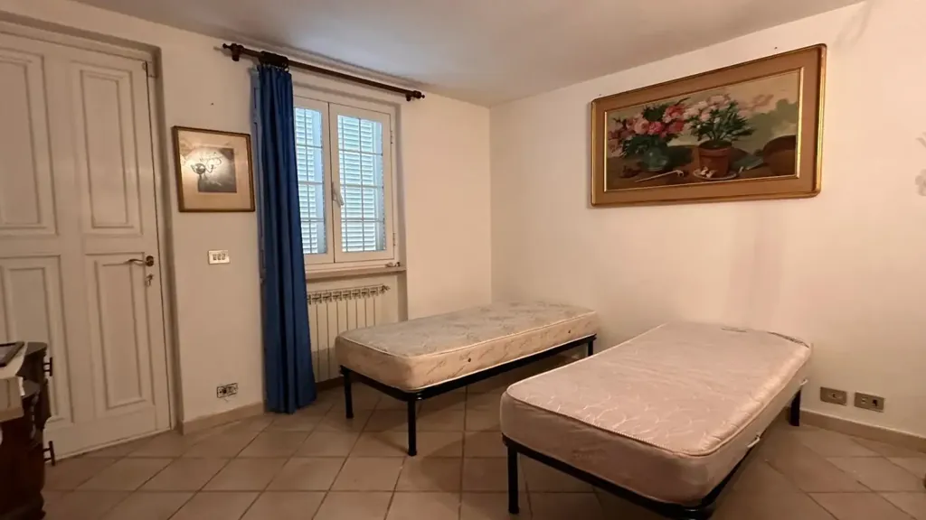 Chambres - Terraced Villa with Private Parking in Luni