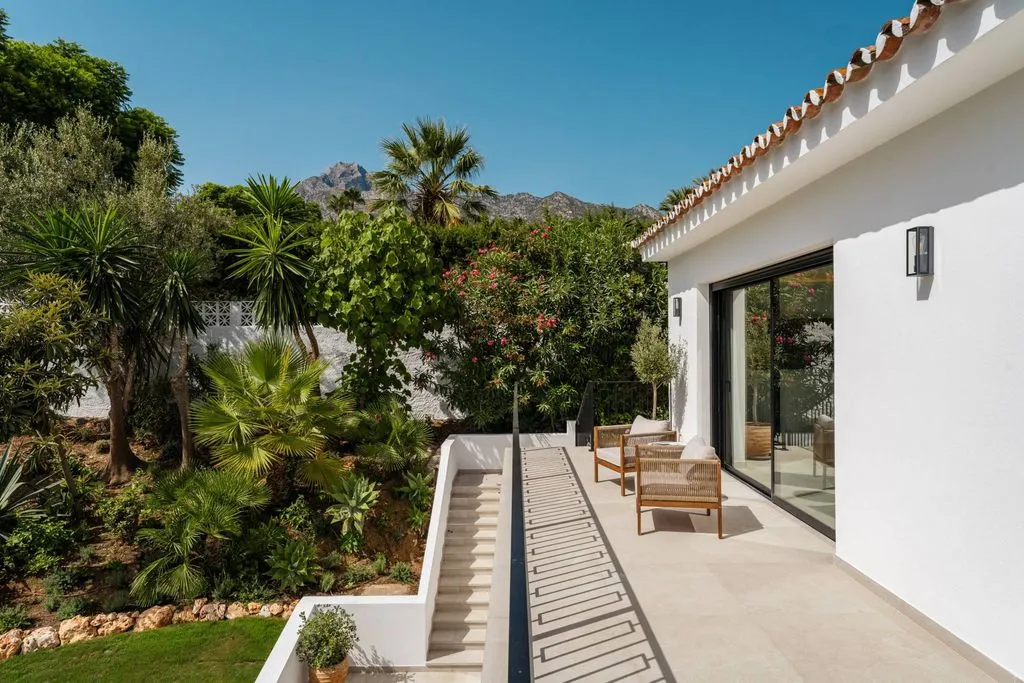 Terrasse - Contemporary Villa with Sea Views in Marbella