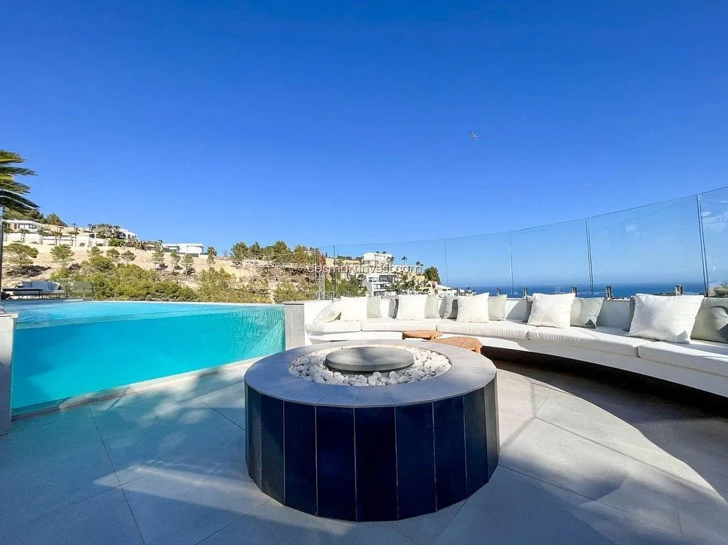 pool_area