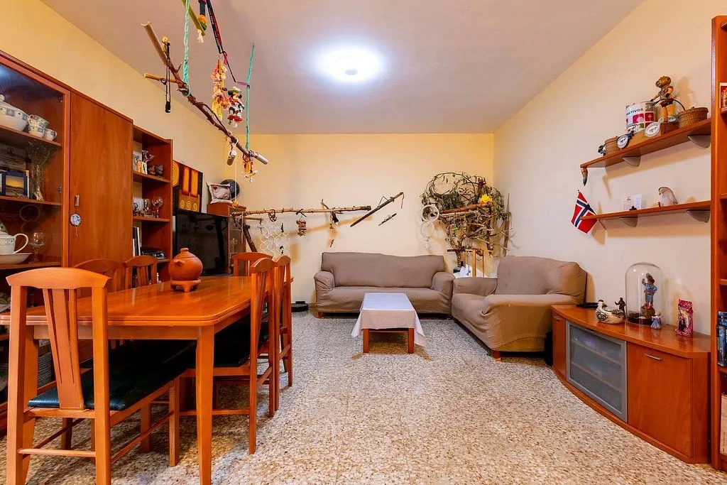 Söögituba - 3-Bedroom Flat with Balcony in Valleseco
