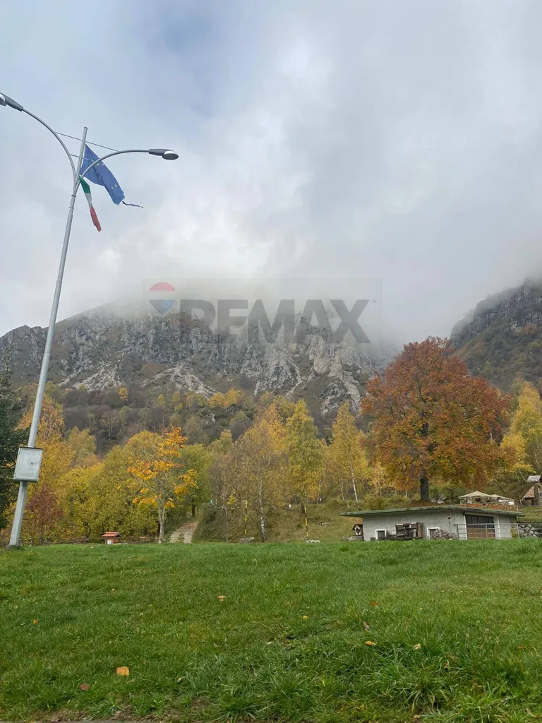Mountain Refuge with Terrace in Piani Resinelli