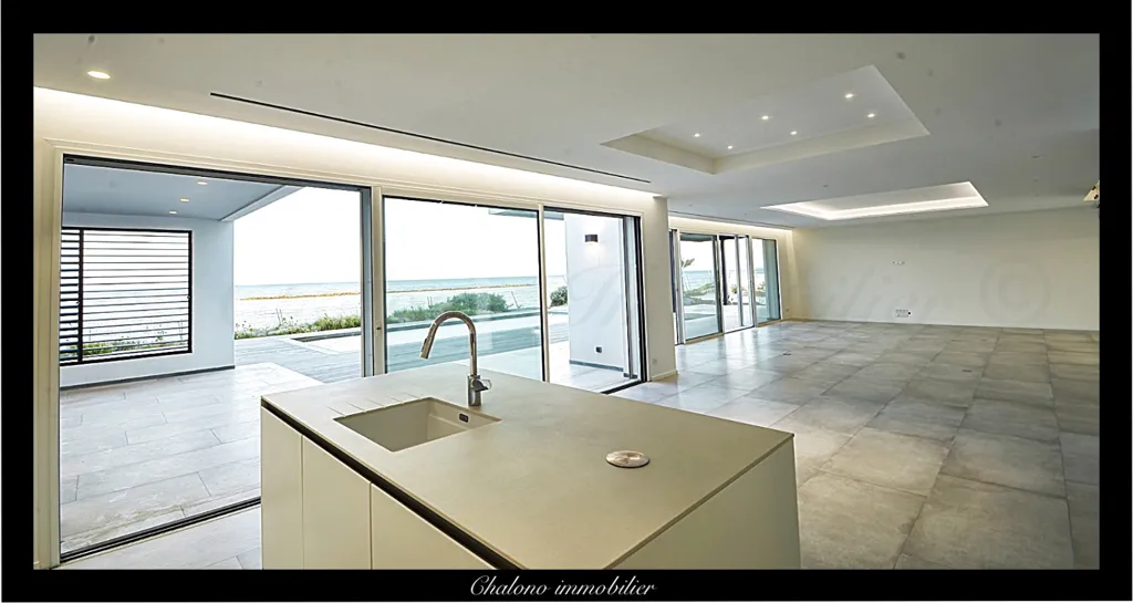 Elutuba - Villa with Direct Beach Access in Grau d'Agde