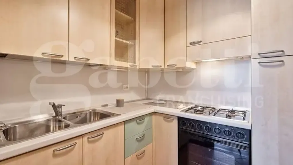 Köök - Modernised 2-Bed Apartment with Lift in Treviso