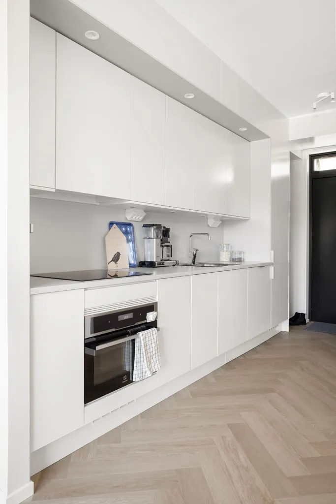 Cuisine - Two-Bedroom Flat with Balcony in Central Knivsta