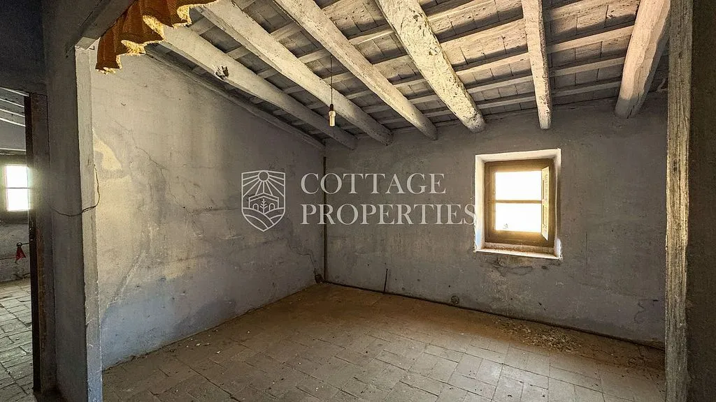 Rooms - Traditional Masía in Bellcaire d'Empordà