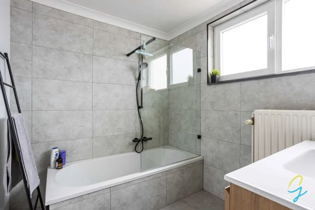 Vannitoad - Flat with Terrace in Lokeren