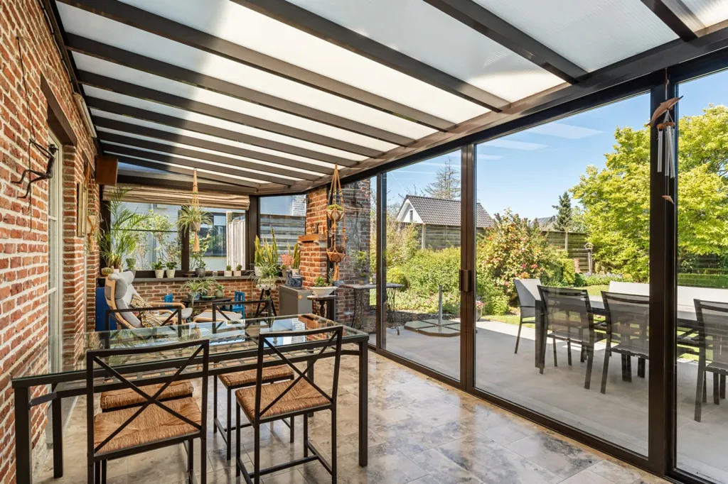Terrasse - Villa Rénovée avec Garage à Erps-Kwerps