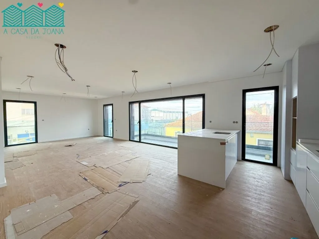 Séjour - Luxury Flat with Balcony in Aveiro