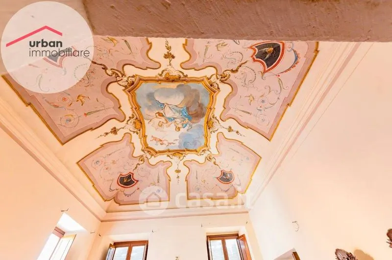 Esik - Historic Apartment with Balcony in Pizzoli