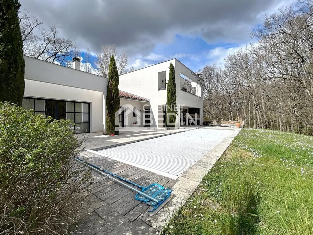 Extérieur - Demeure avec Piscine et Jardin à Castelmauru
