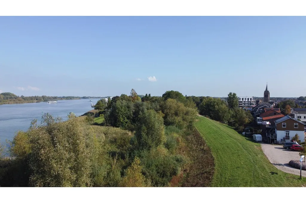 1930s House with South Garden in Groot-Ammers