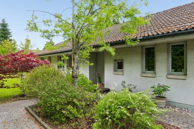 Garden - Architect-designed Villa with Lake View in Holte