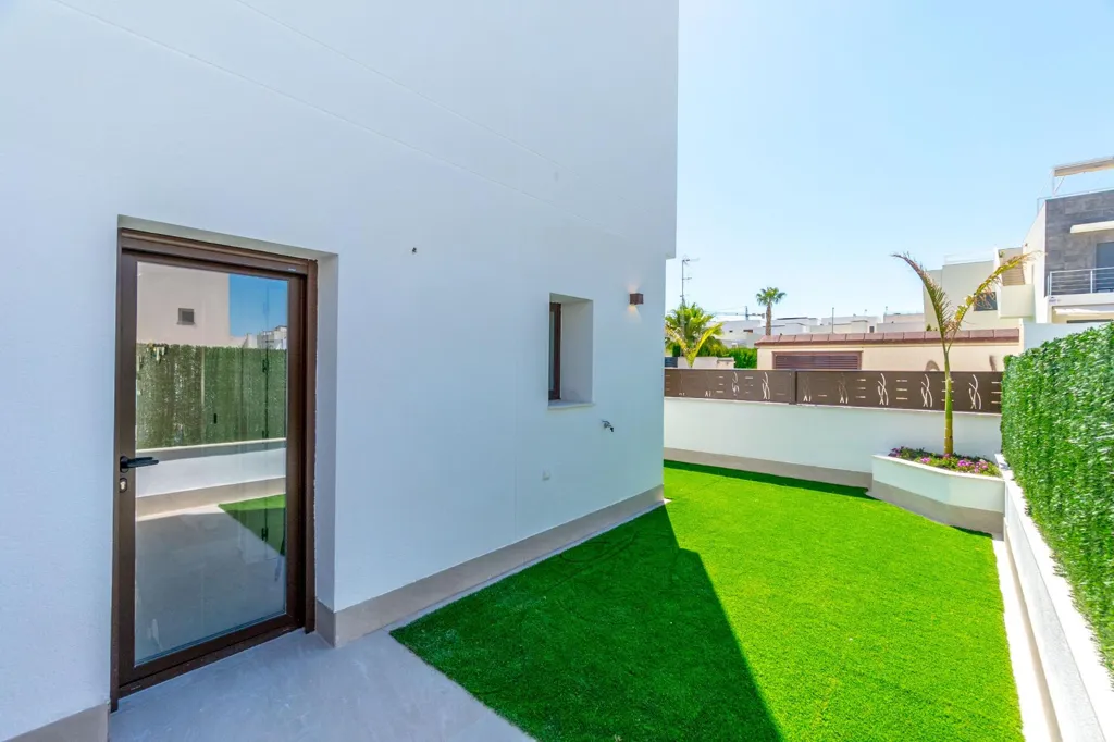 Jardin - New Villa with Private Pool in Benijófar