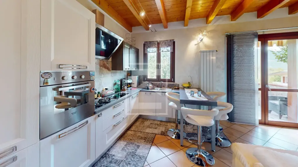 Cuisine - Terraced Villa with Garden in Gavardo