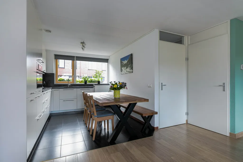 Sala da pranzo - Spacious Semi-detached House with Garden in Middelaar