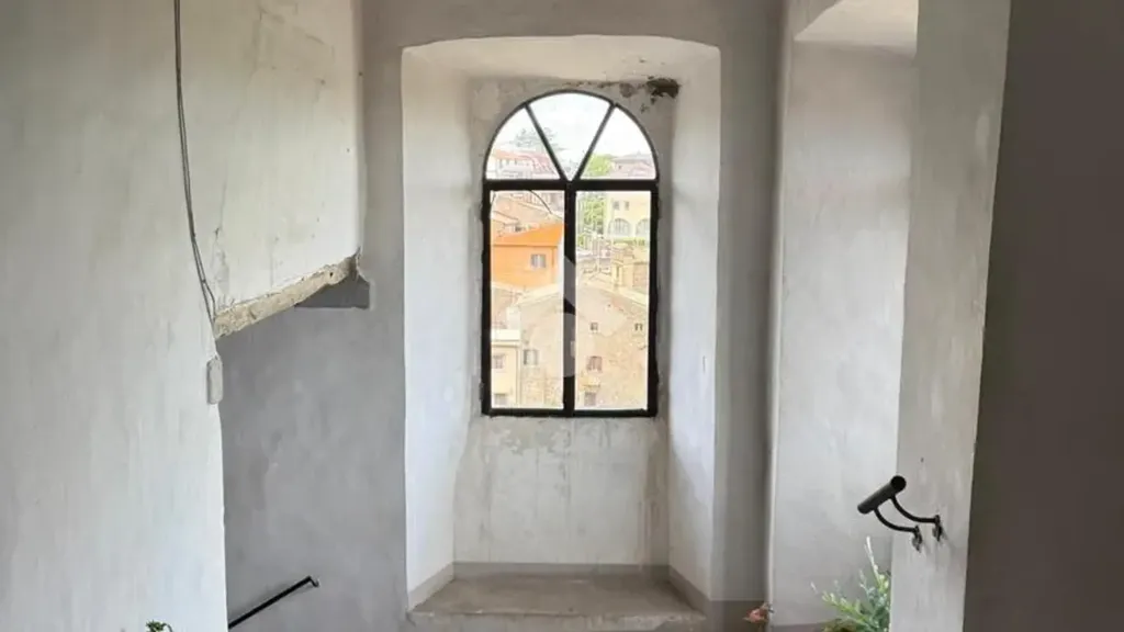 Stanze - Historic Apartments with Piazza View in Bagnaia
