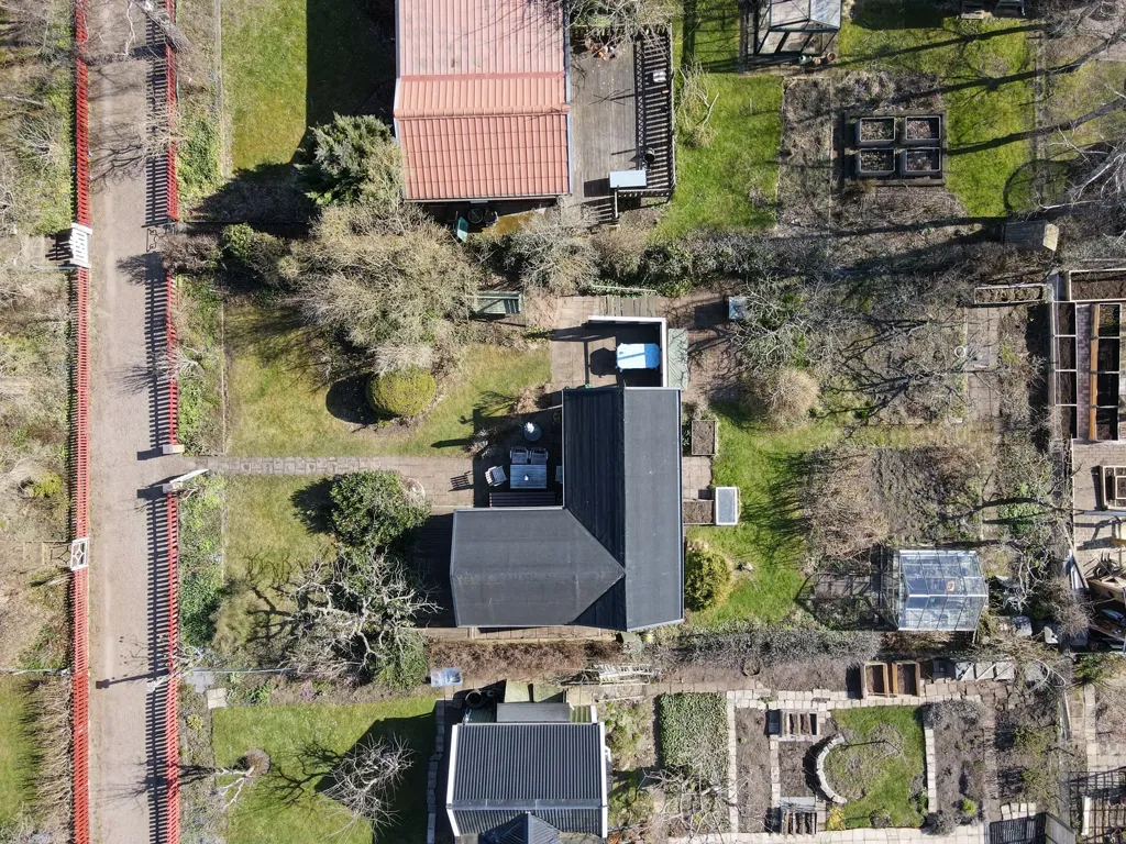 Vue aérienne - Charming Cottage with Orchard in Närlunda