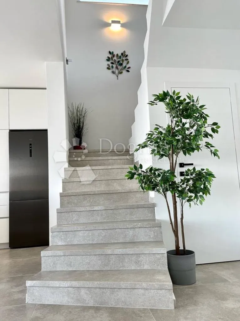 Stanze - Modern Villa with Infinity Pool in Krk Centre