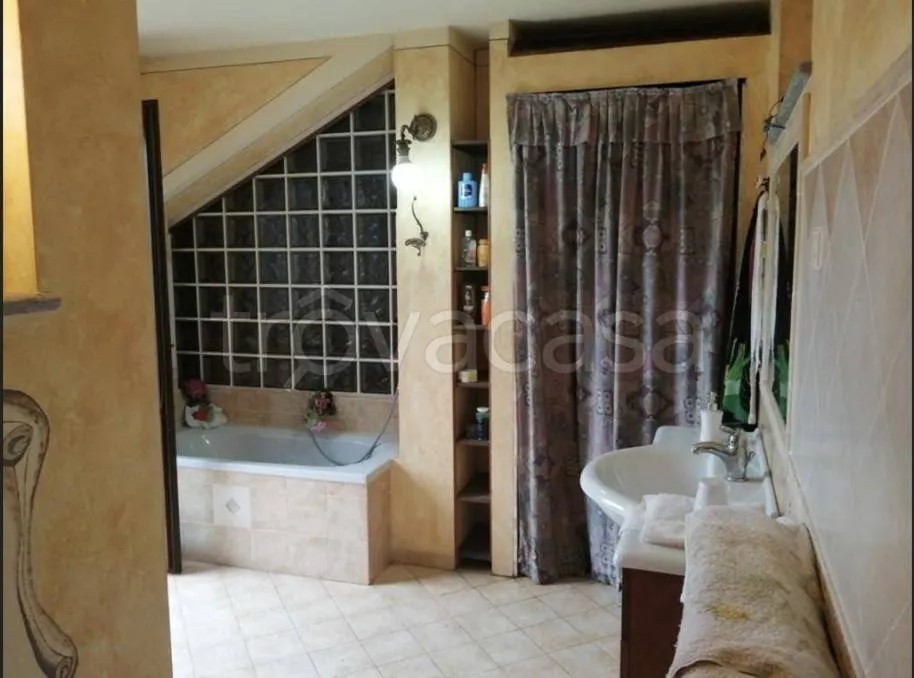 Vannitoad - Terraced Villa with Garden in Virle Piemonte