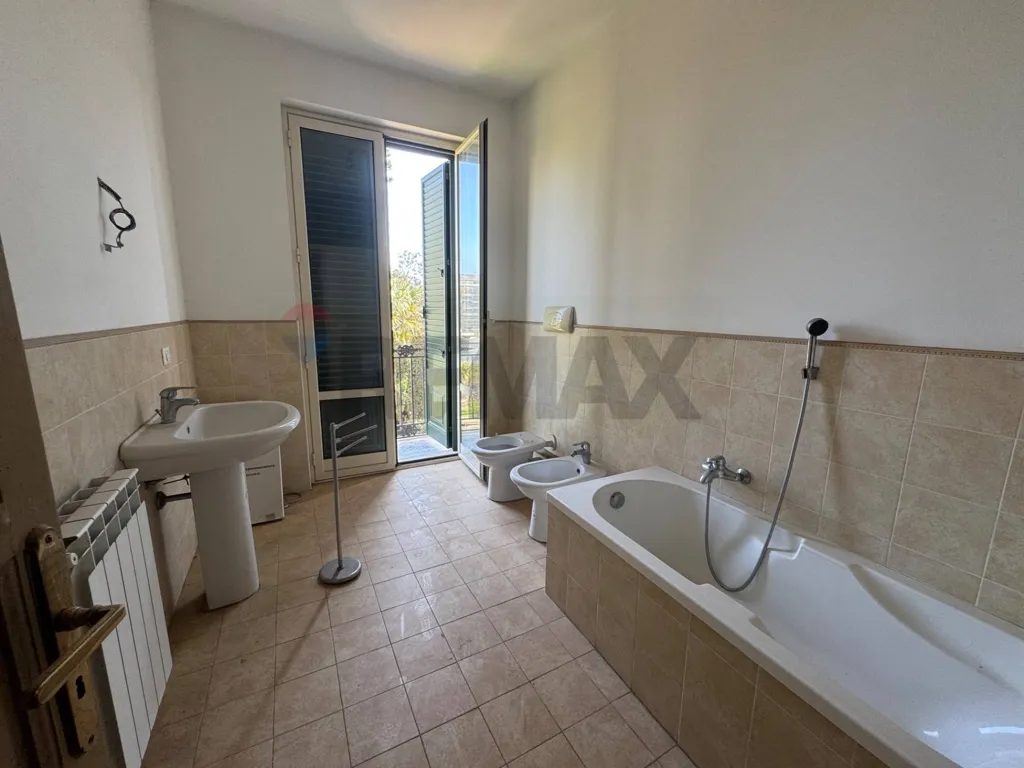 Salles de bain - Renovated Apartment with Terrace in Palermo