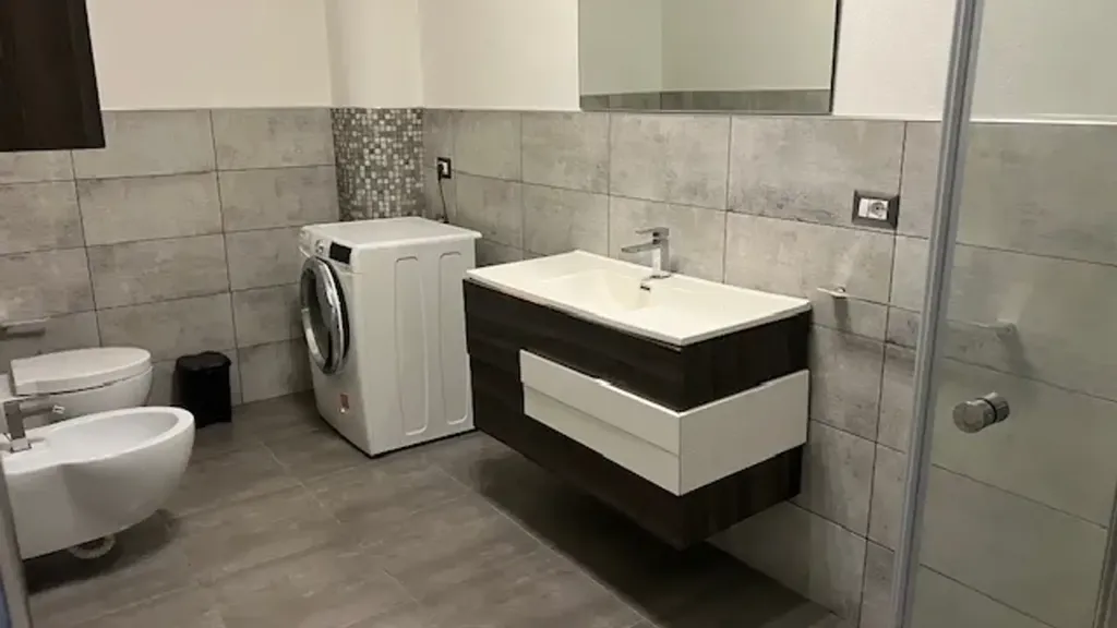 Baños - Ground Floor Apartment with Veranda in Riola Sardo